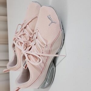 PUMA Women's Riaze Prowl Mu Shoes Cloud Pink/Gray Violet 194961 Size 8